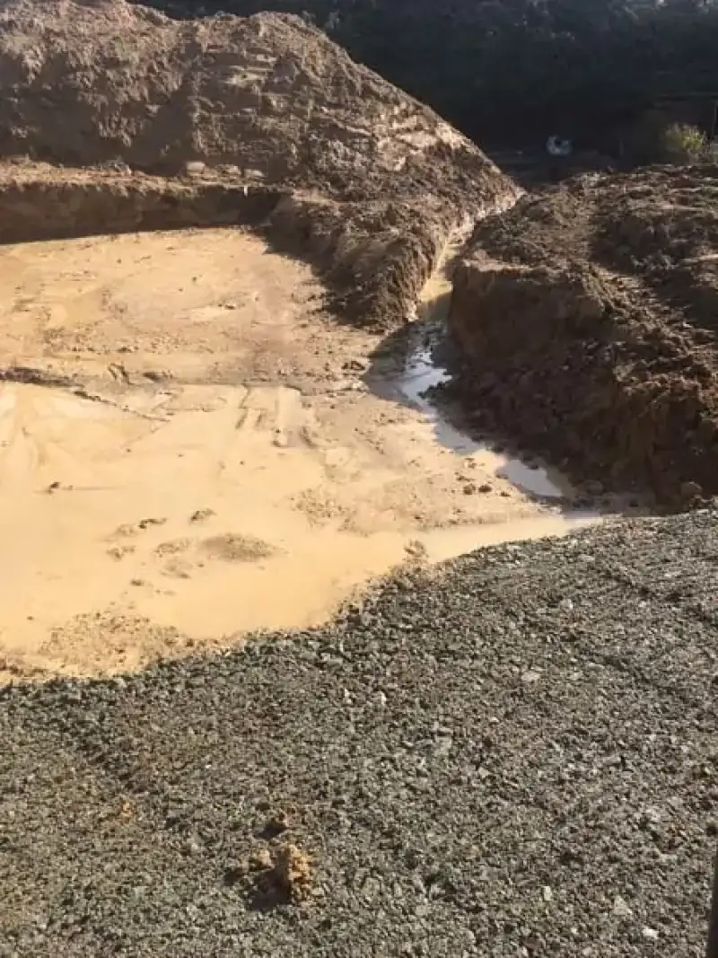 Travaux de terrassement à Figeac